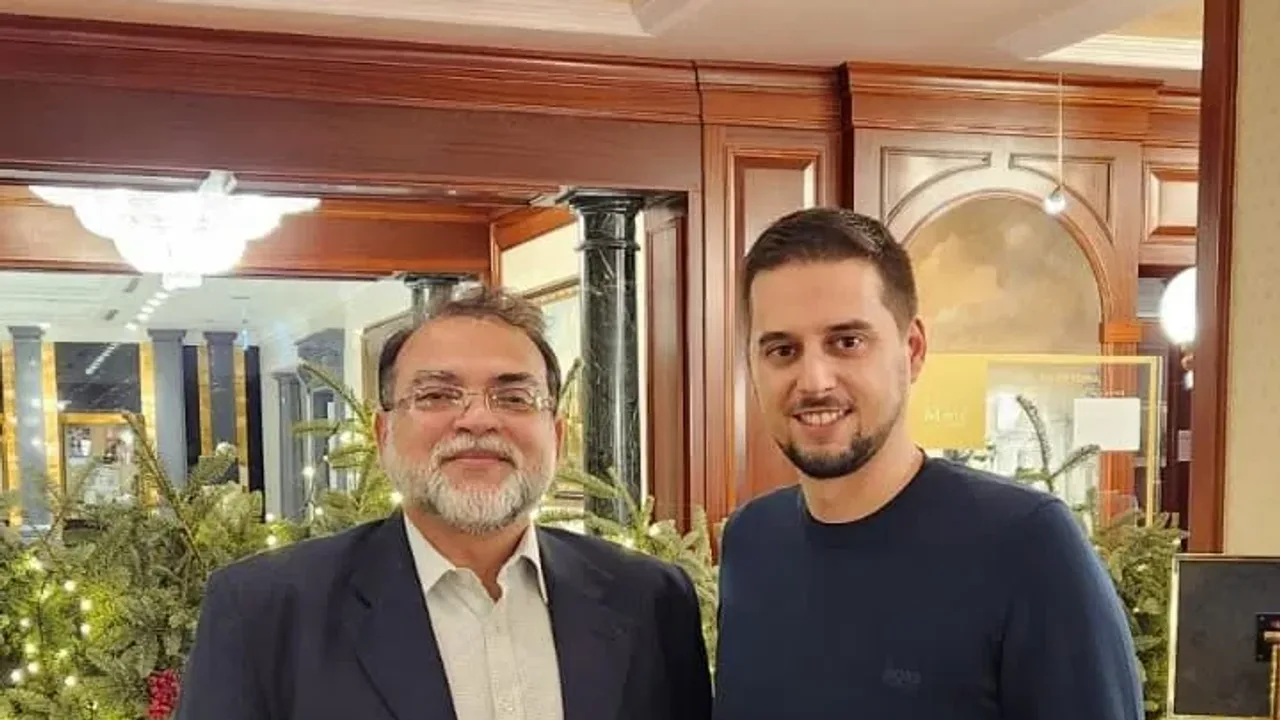 Syed Baqar Abbas from Prix Pharmaceutica with Coriec Peter during a meeting in Italy